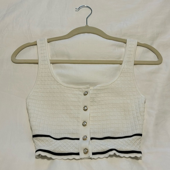 Babaton Crop Top - Picture 1 of 3